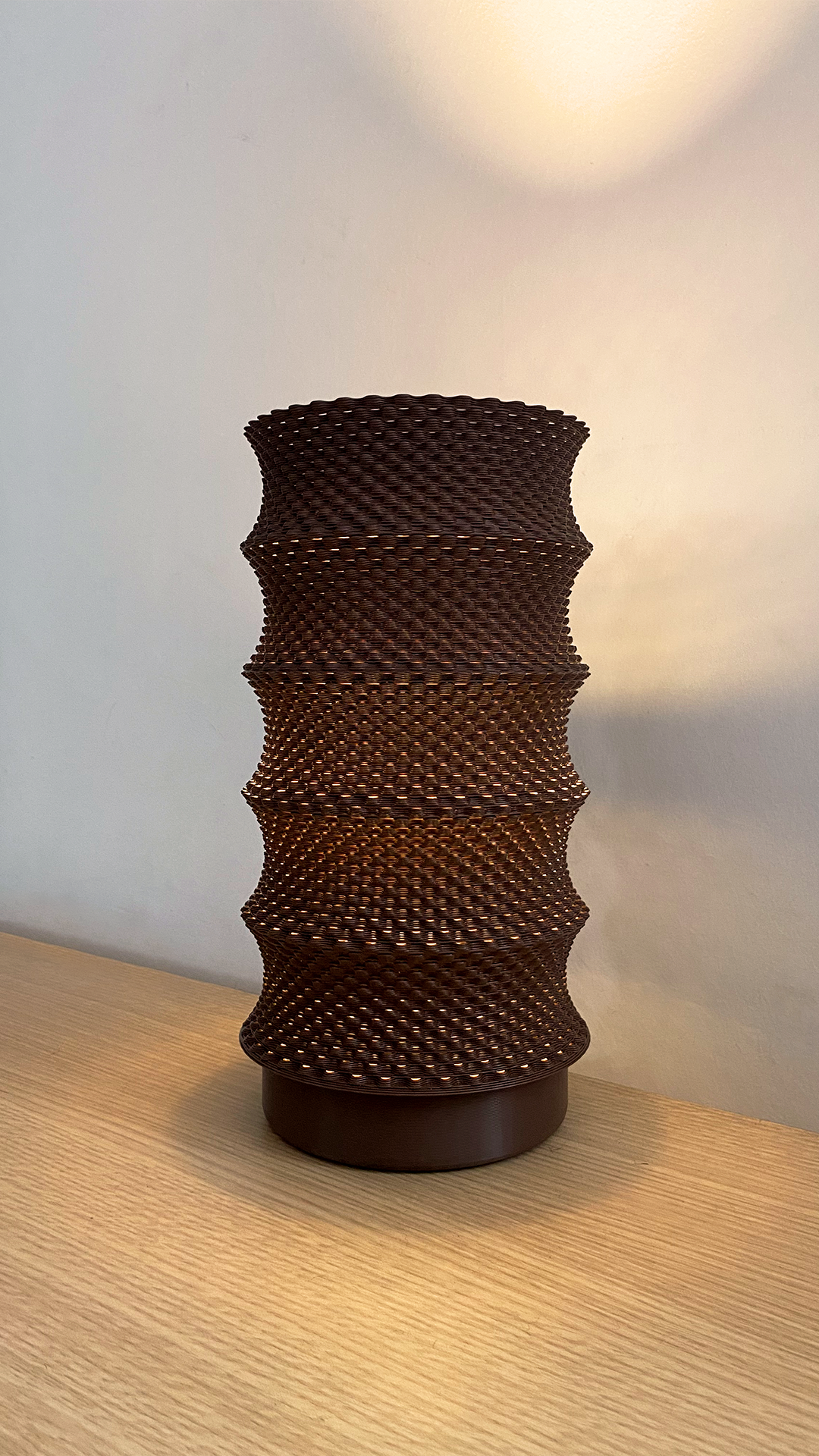 a lamp that is sitting on a table