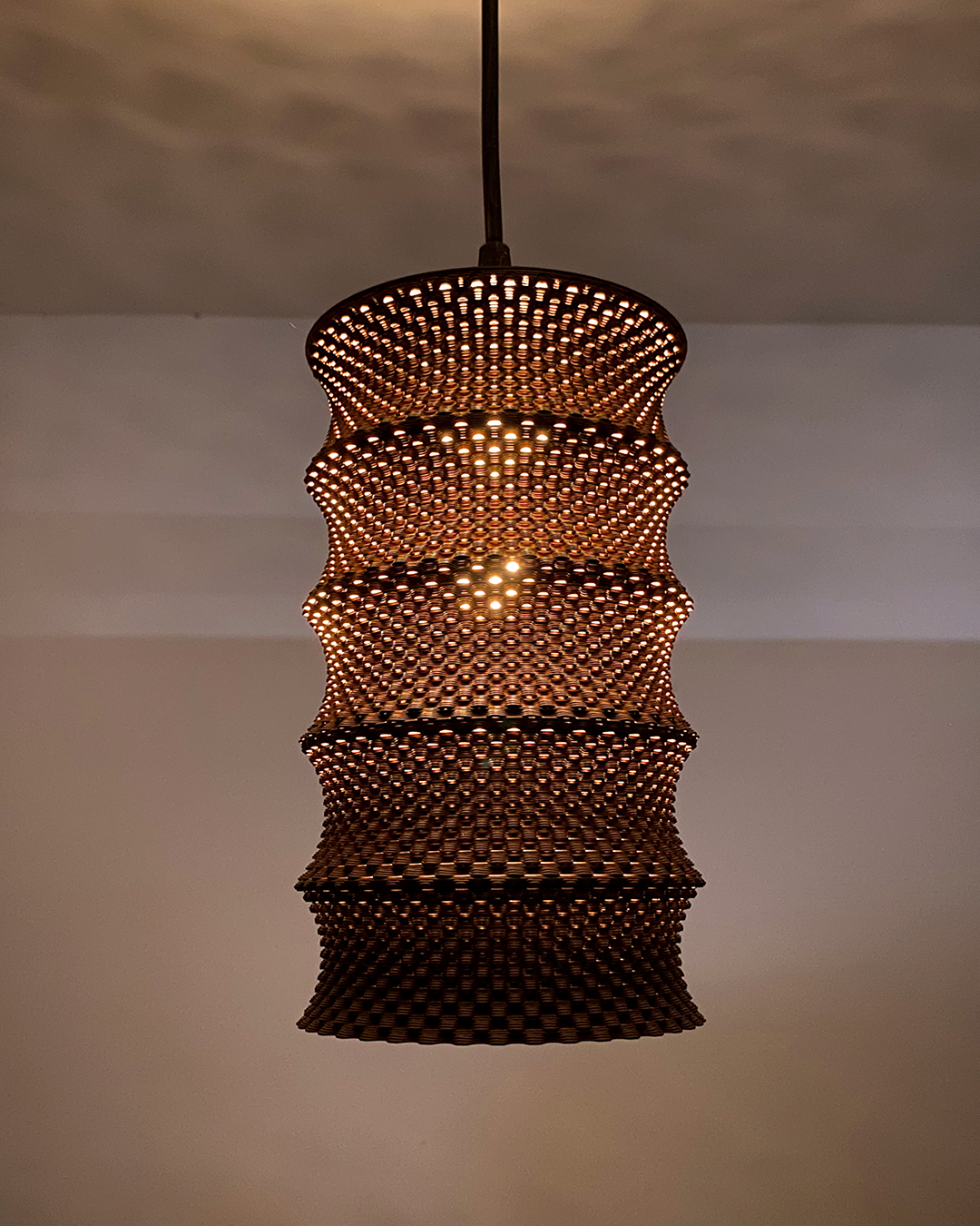 a light that is hanging from a ceiling