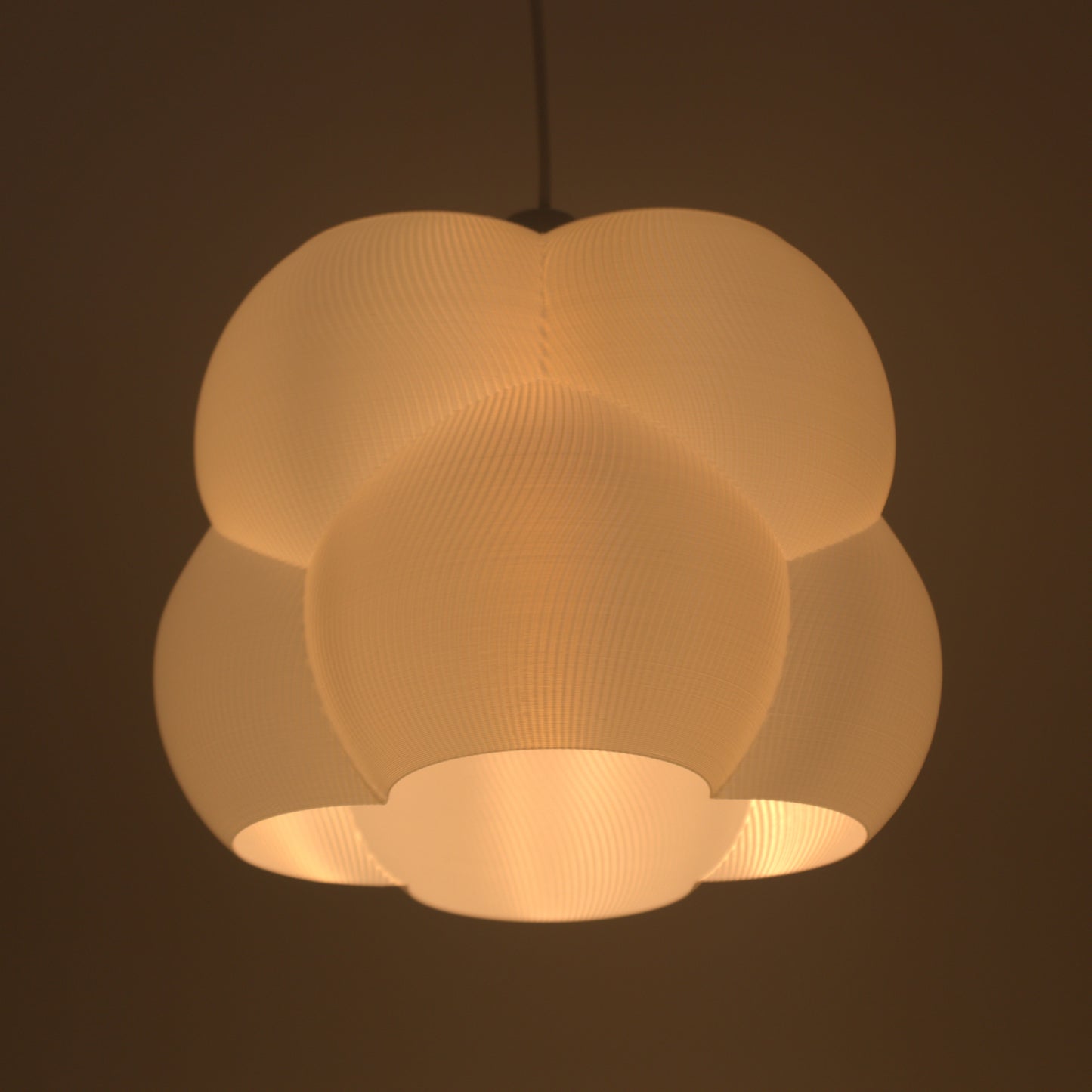 a light that is hanging from a ceiling